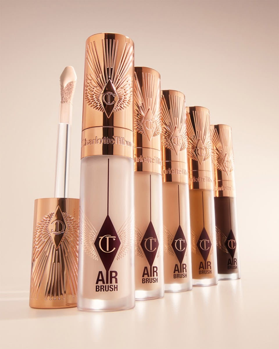 Charlotte Tilbury Airbrush Flawless Crease-Proof Long-Wear Blur Concealer with Hyaluronic Acid