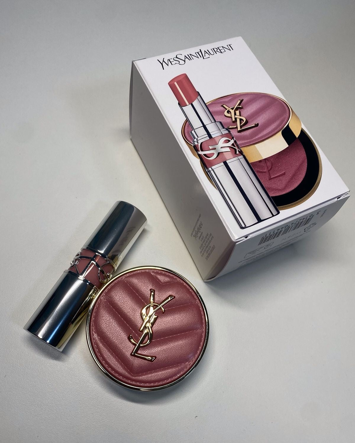 40% off ♥️ MAKE ME BLUSH AND YSL LOVESHINE HOLIDAY GIFT SET