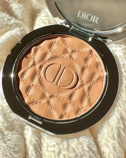Dior Forever Nude Bronze Tanned-Effect