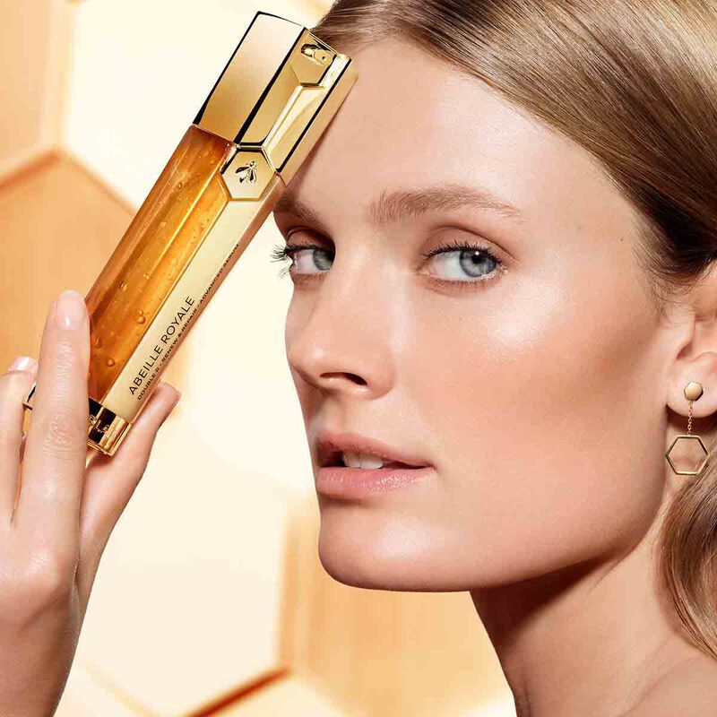 GUERLAIN – Abeille Royale Double R Renew & Repair Advanced Serum