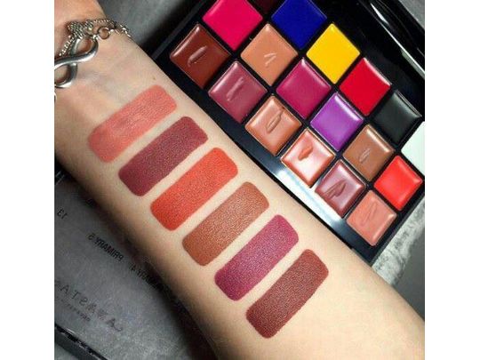 J.Cat Beauty Lip palette