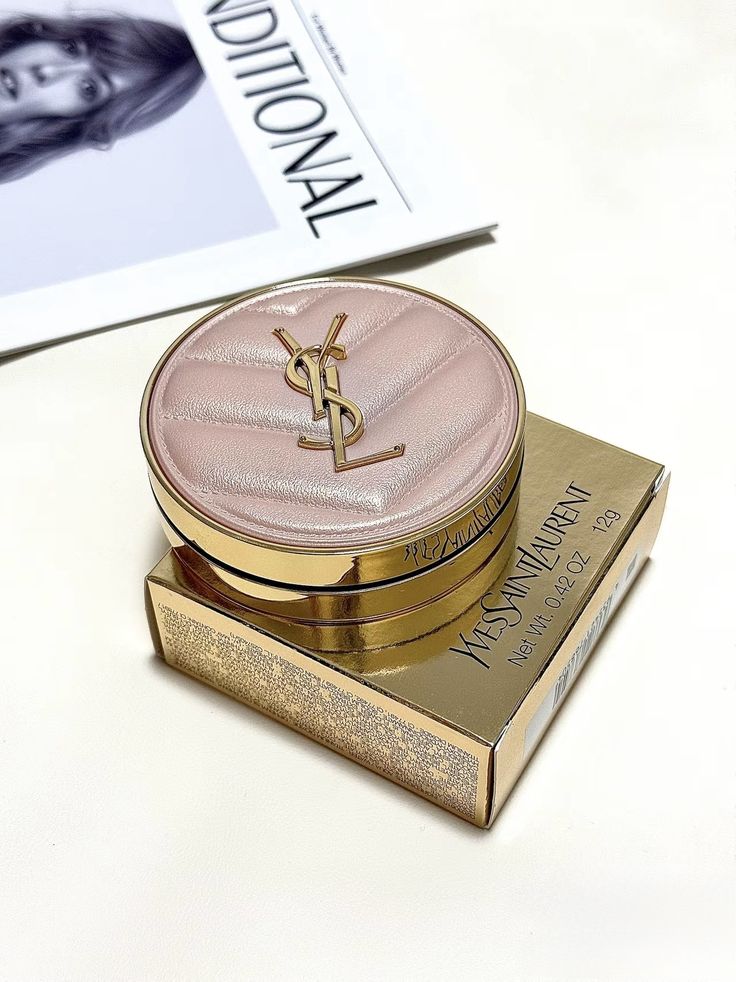 Yves Saint Laurent Touche Éclat Mesh Cushion Foundation - B20 Mory