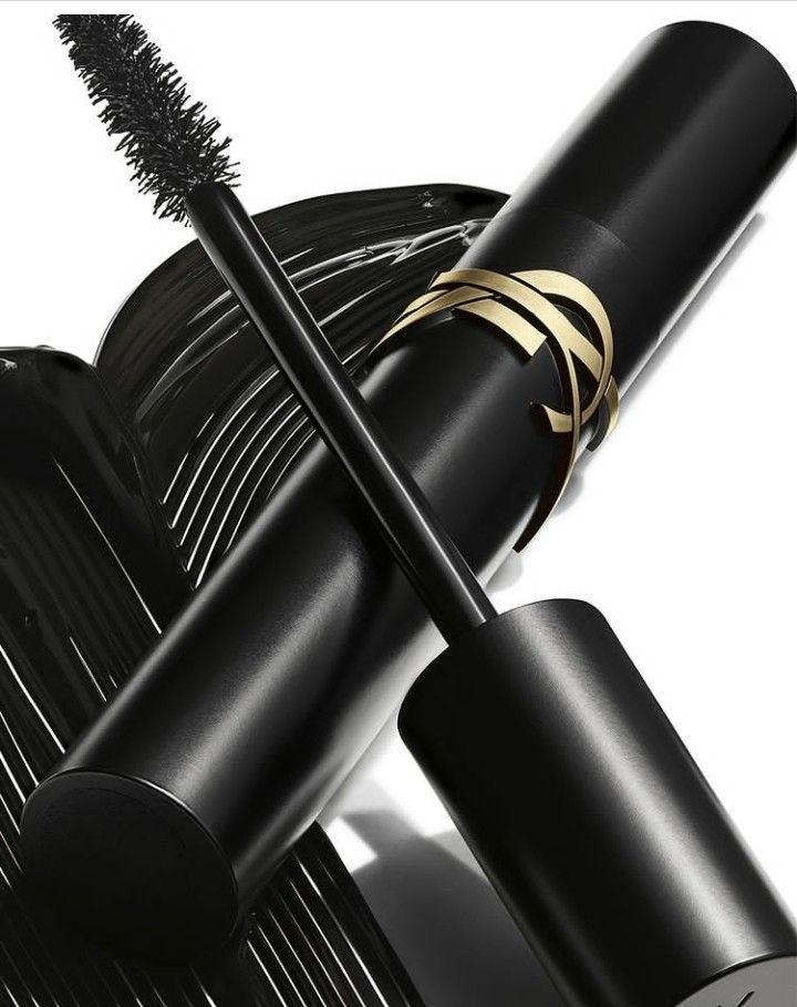 Yves Saint Laurent   Lash Clash Extreme Volume Mascara