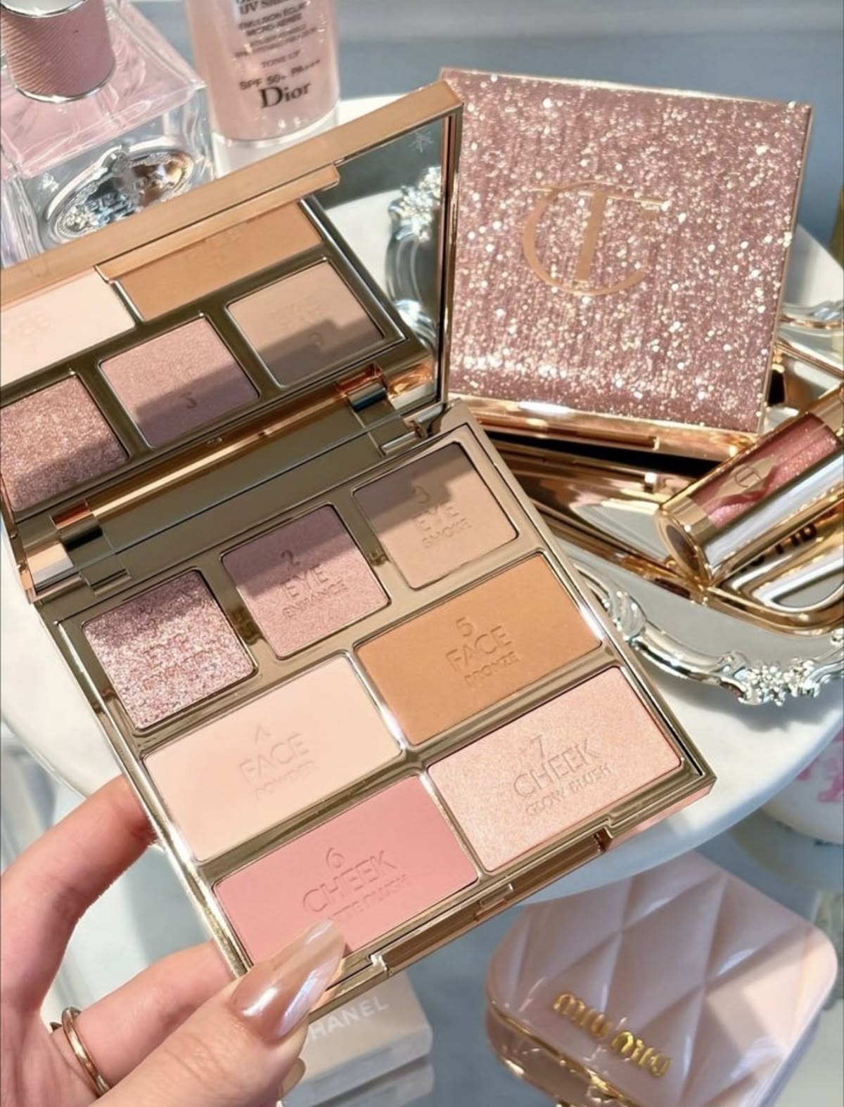 Charlotte Tilbury Hollywood Instant Look In A Palette