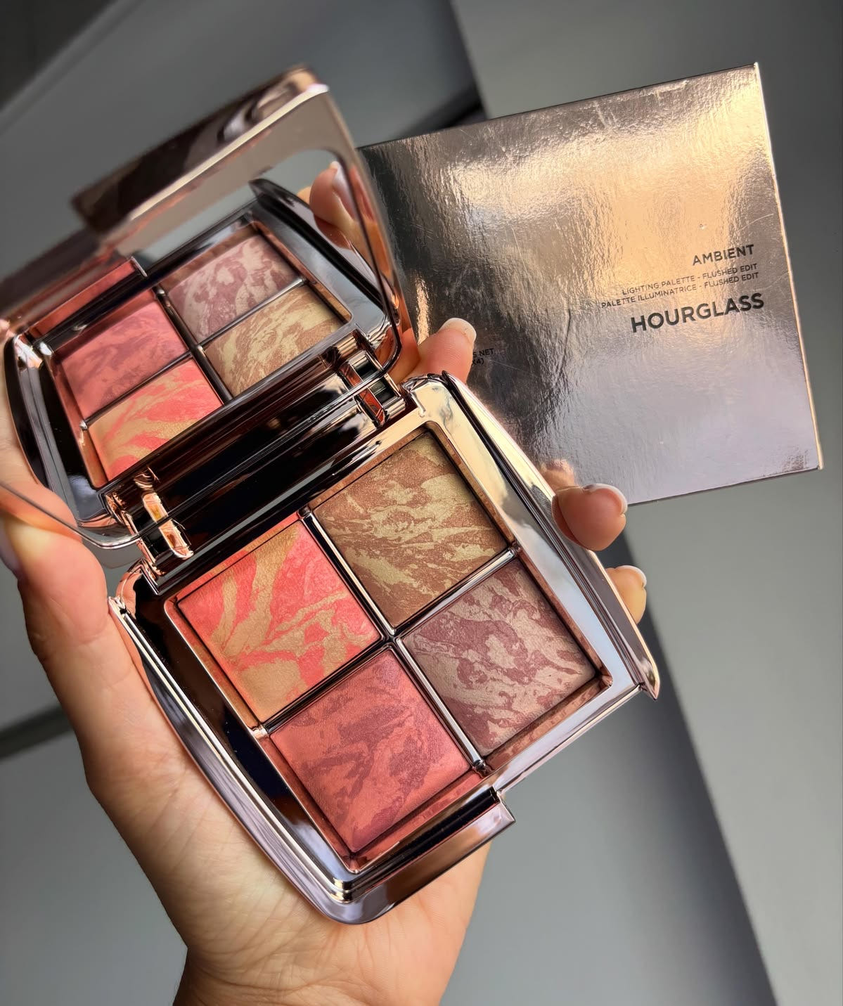 Hourglass Ambient Lighting Edit Flushed Edit