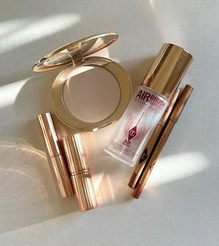 Charlotte Tilbury Airbrush Flawless Complexion Perfecting Set
