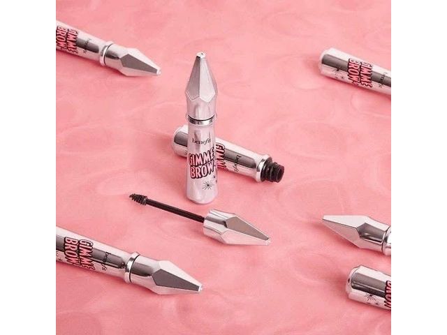 Benefit Eyebrow mascara brown