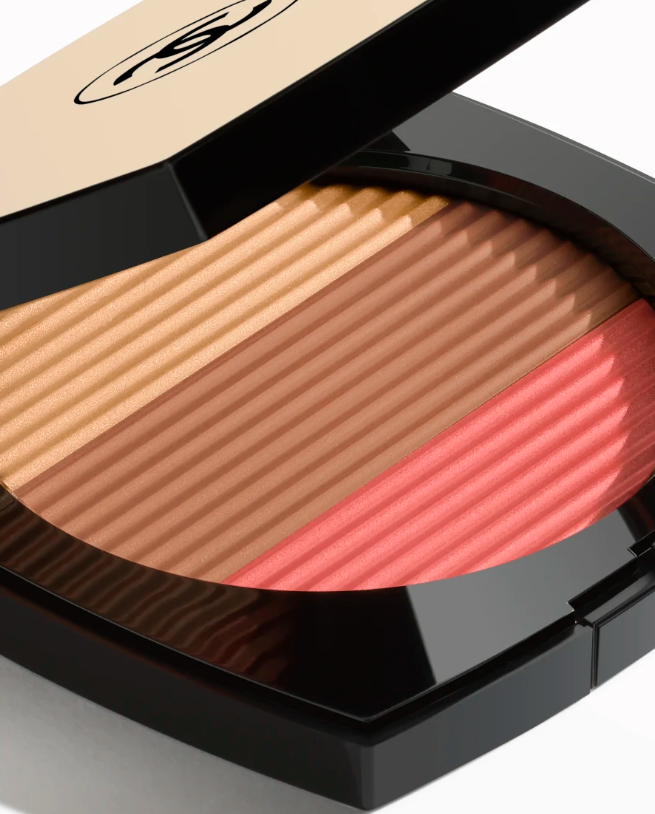 CHANEL Les Beiges Healthy Glow Sun-Kissed Powder