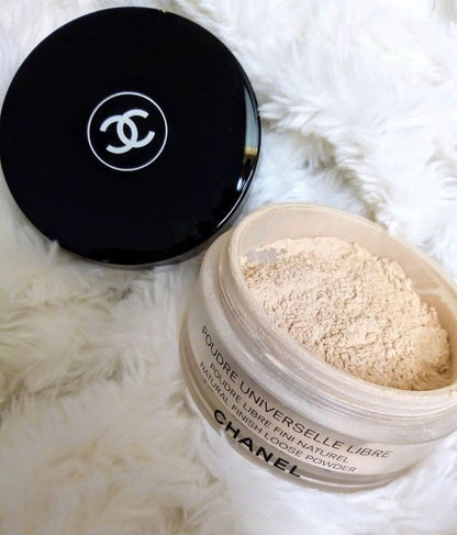 CHANEL Poudre Universelle Libre Loose Powder