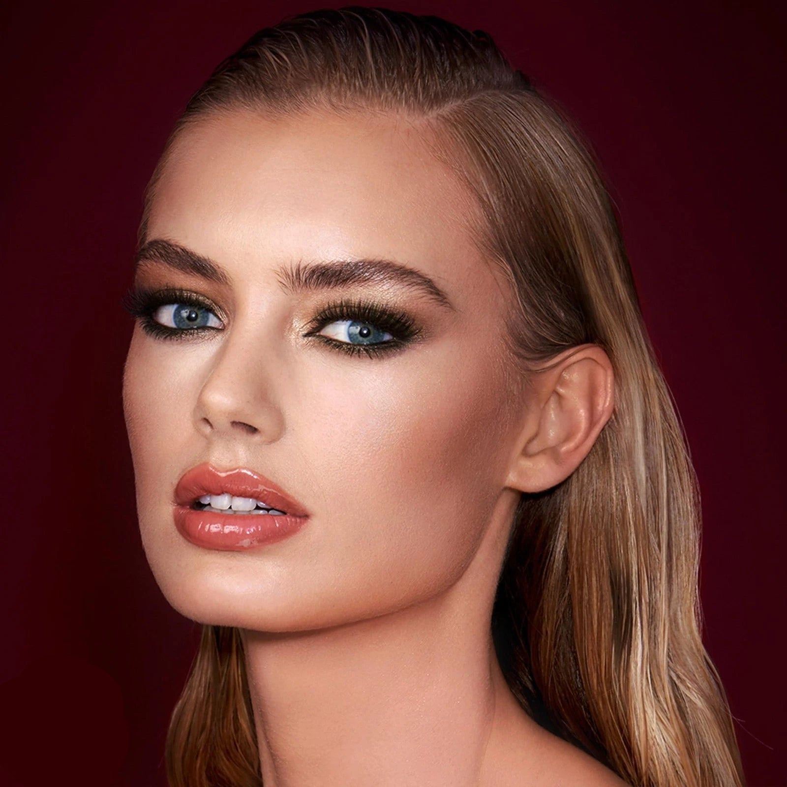 Charlotte Tilbury Cheek to Chic Blush – First Love