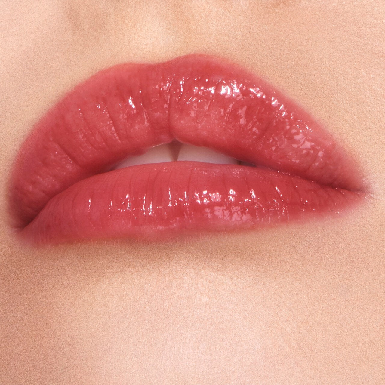 Charlotte Tilbury Collagen Lip Bath Gloss
