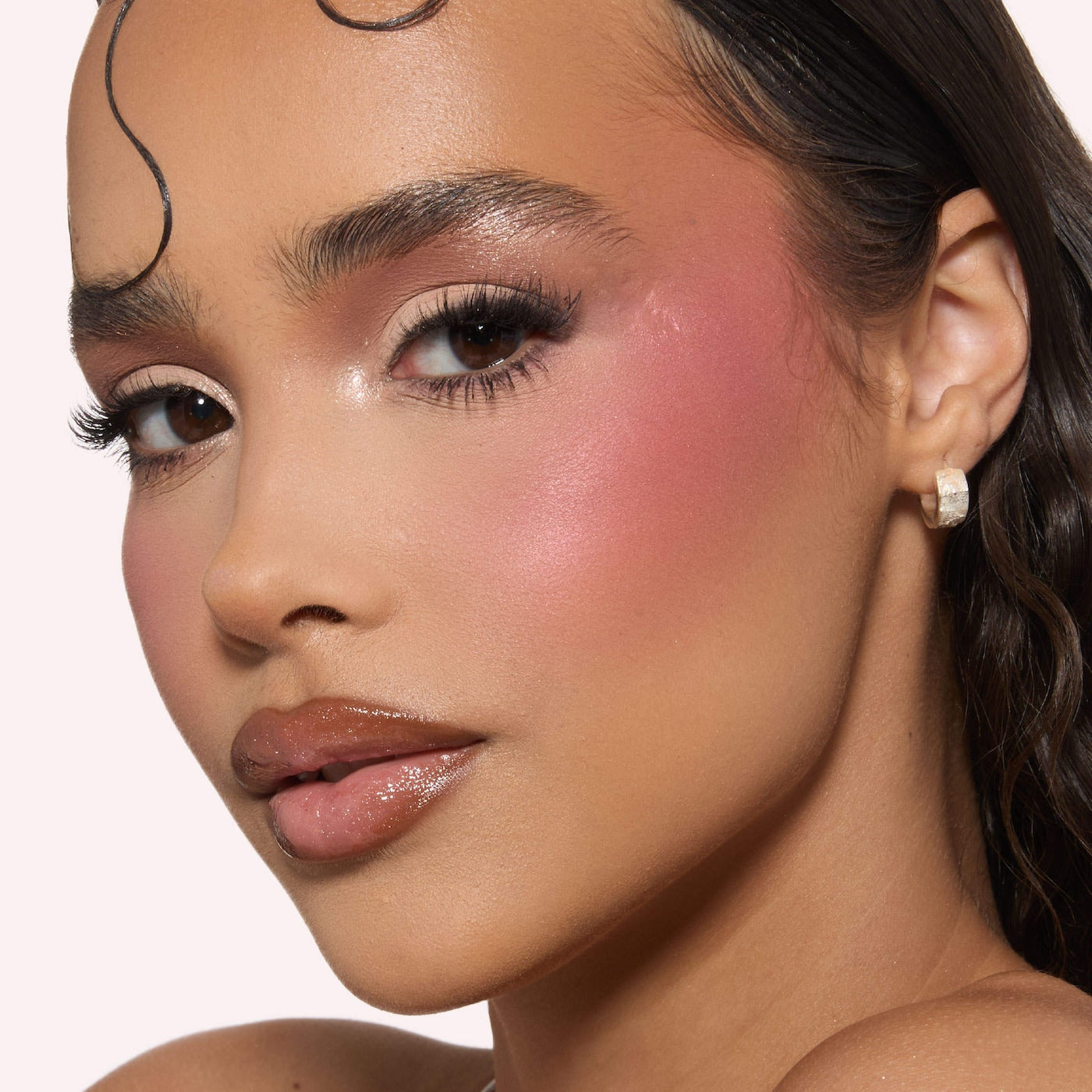 HUDA BEAUTY  Blush Filter & Blurring Palette - Rose Berry