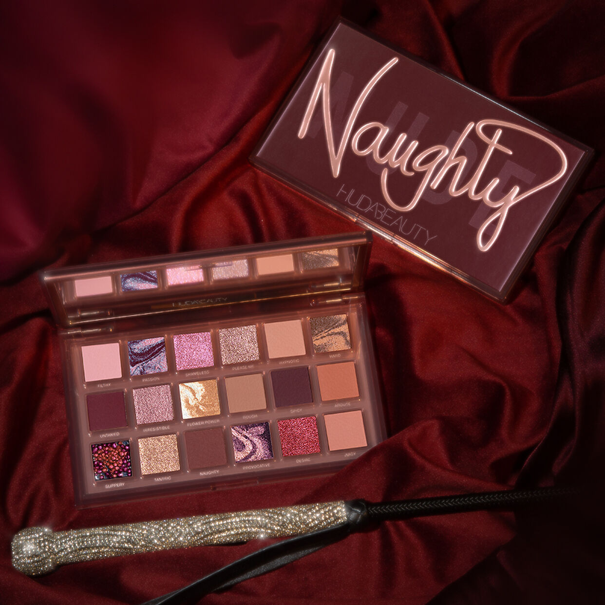 HUDA BEAUTY Naughty Eyeshadow Palette